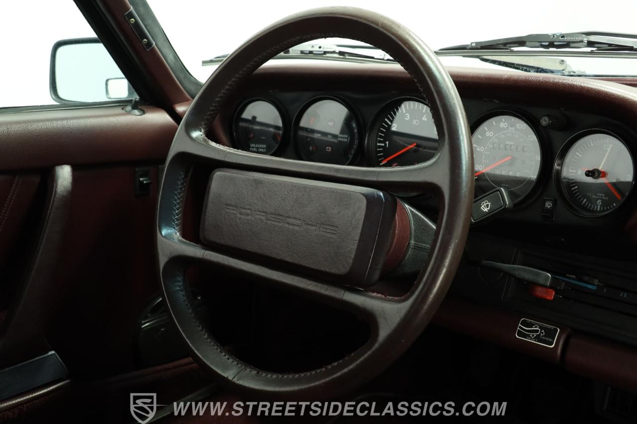 1986 Porsche 911 Carrera 