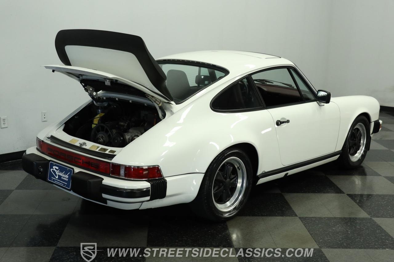 1986 Porsche 911 Carrera 