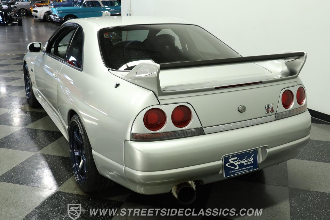 1995 Nissan Skyline GT-R R33