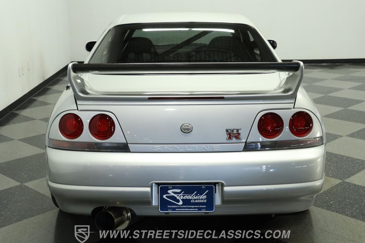 1995 Nissan Skyline GT-R R33