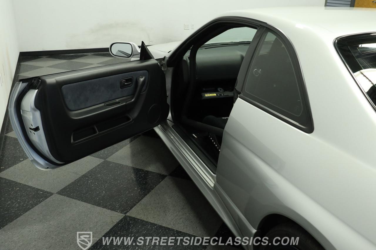 1995 Nissan Skyline GT-R R33