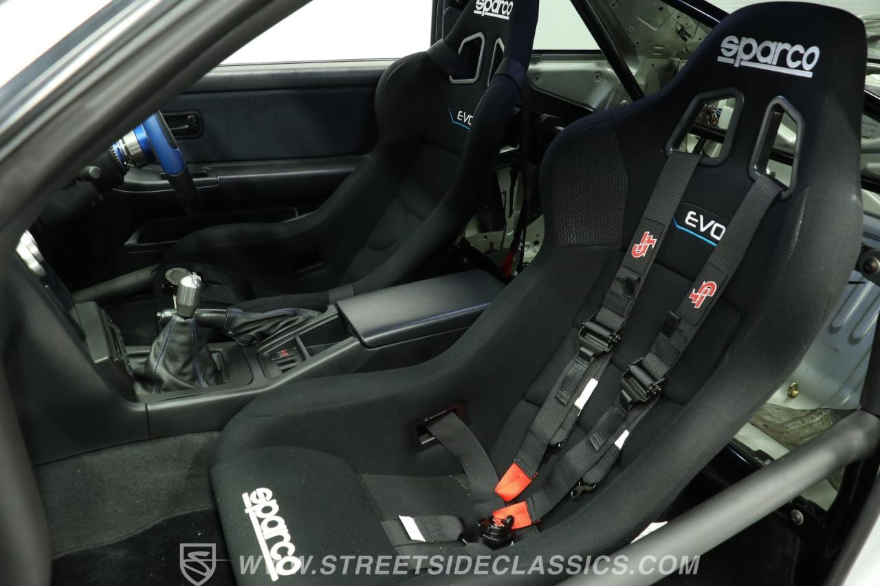 1995 Nissan Skyline GT-R R33