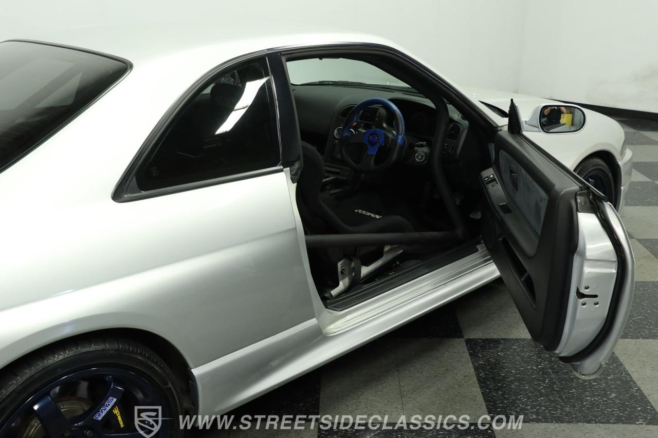 1995 Nissan Skyline GT-R R33