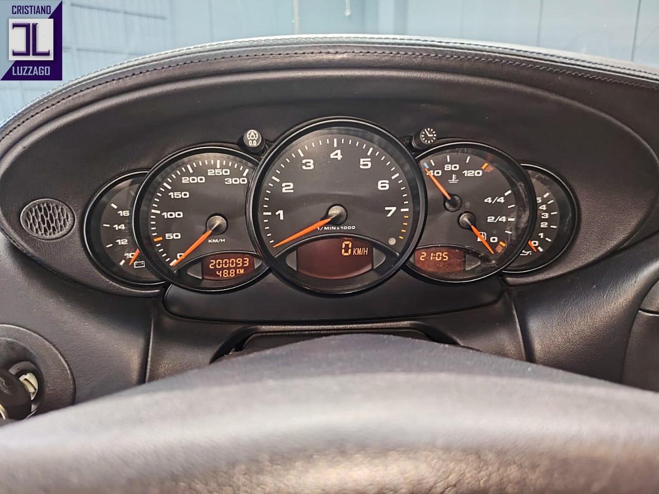 Porsche 996-610 CARRERA 4 CABRIOLET