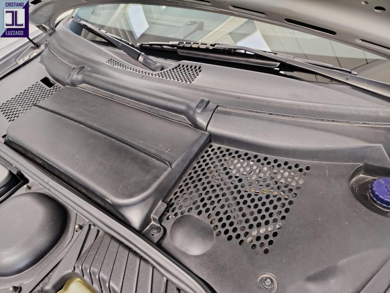 Porsche 996-610 CARRERA 4 CABRIOLET