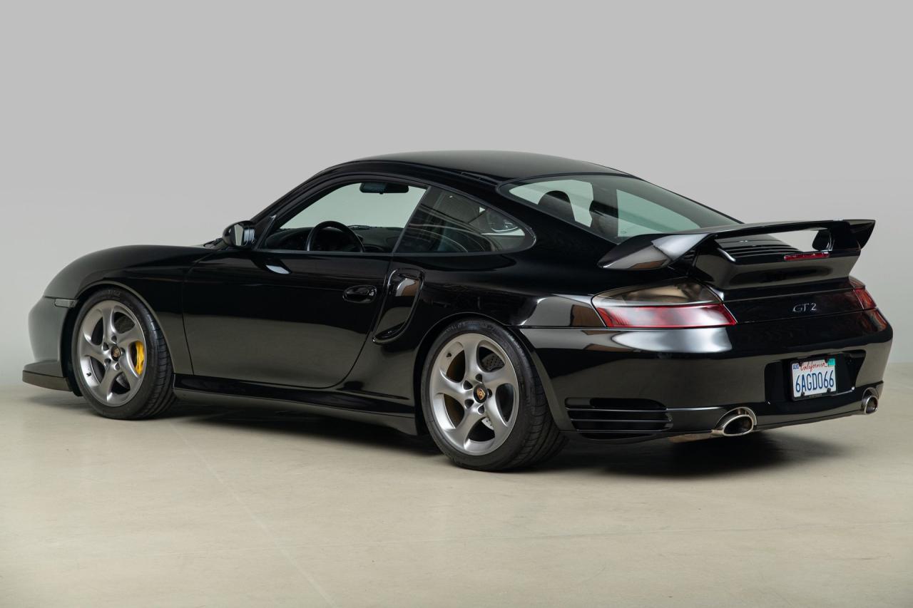 2001 Porsche 911 GT2