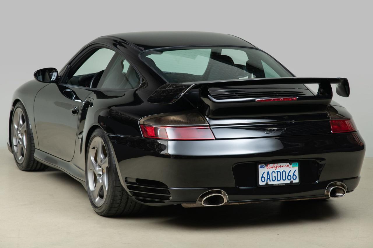 2001 Porsche 911 GT2