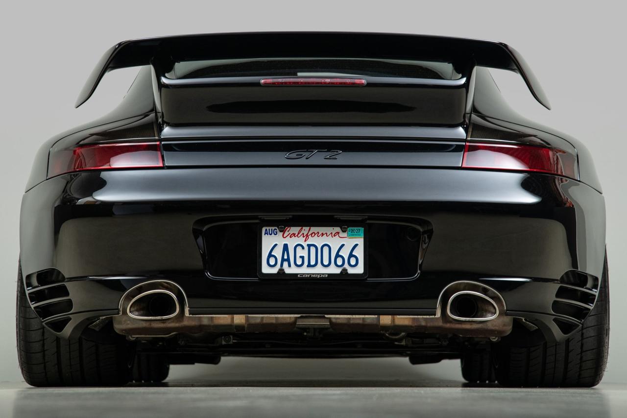 2001 Porsche 911 GT2