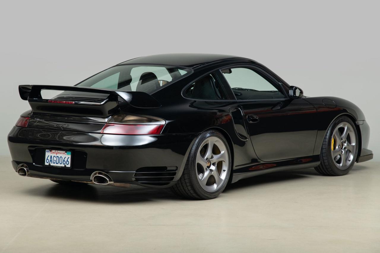 2001 Porsche 911 GT2
