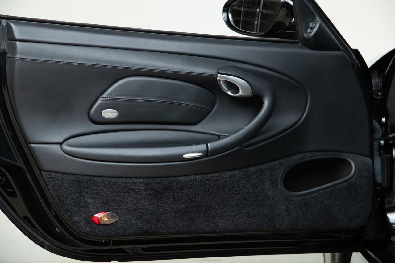 2001 Porsche 911 GT2