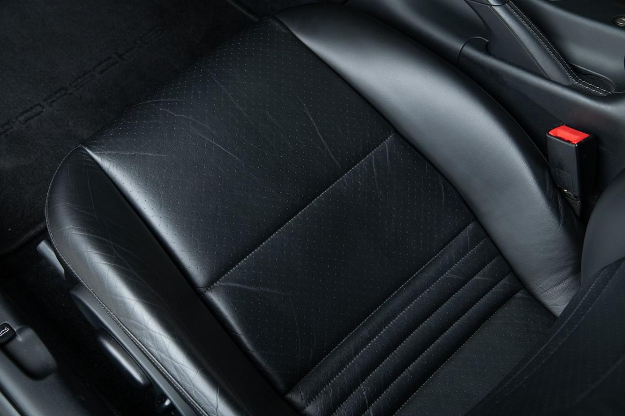 2001 Porsche 911 GT2