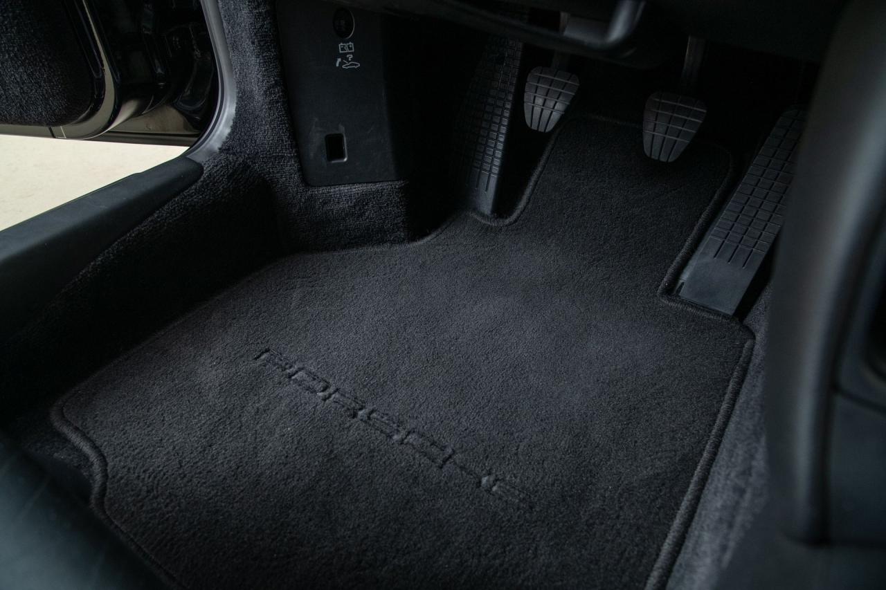 2001 Porsche 911 GT2