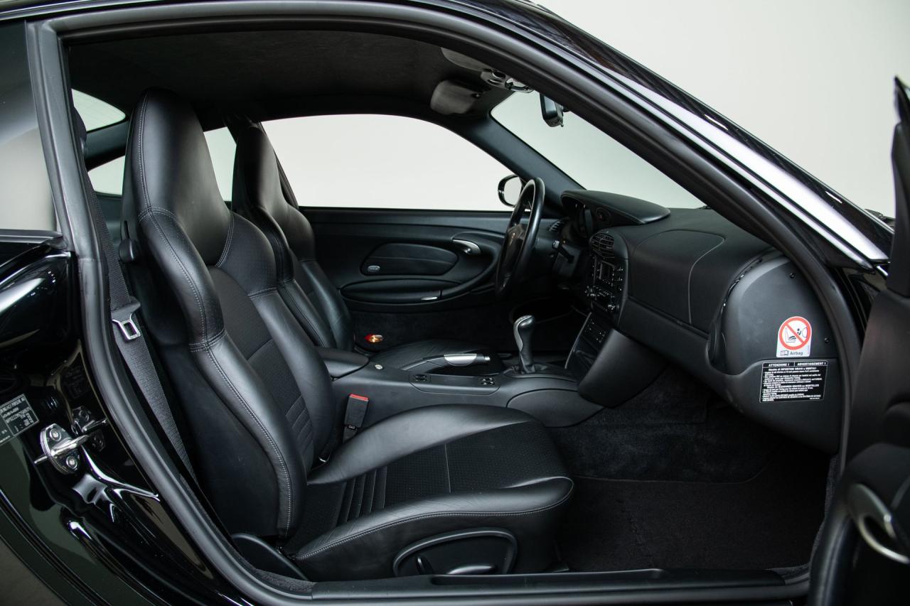 2001 Porsche 911 GT2