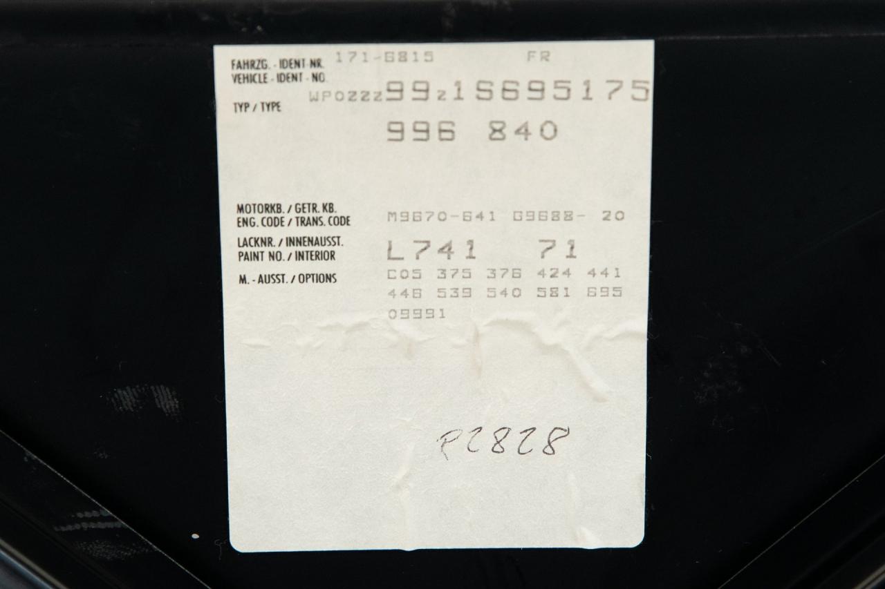 2001 Porsche 911 GT2