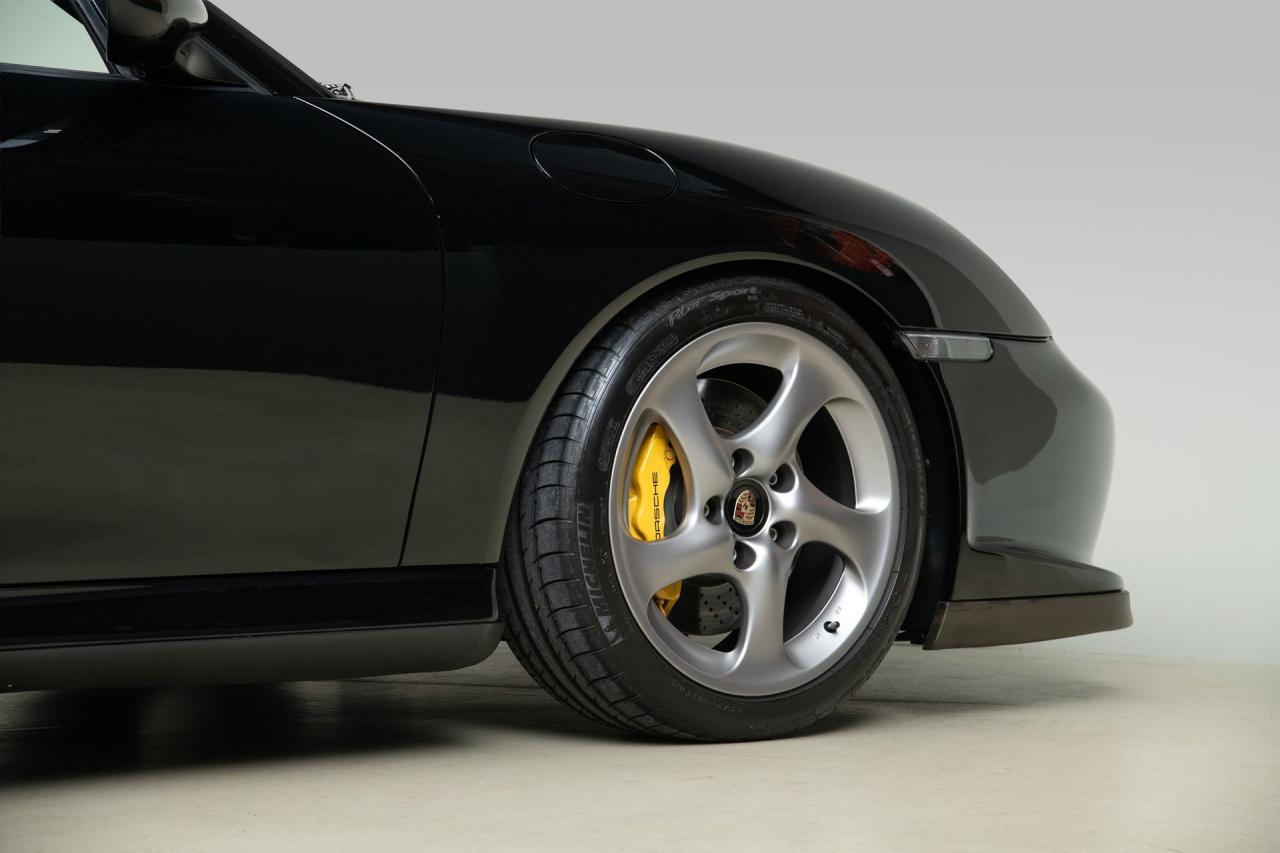 2001 Porsche 911 GT2