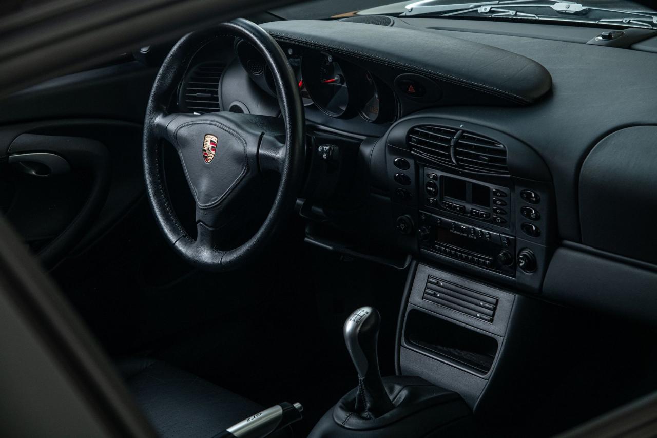 2001 Porsche 911 GT2