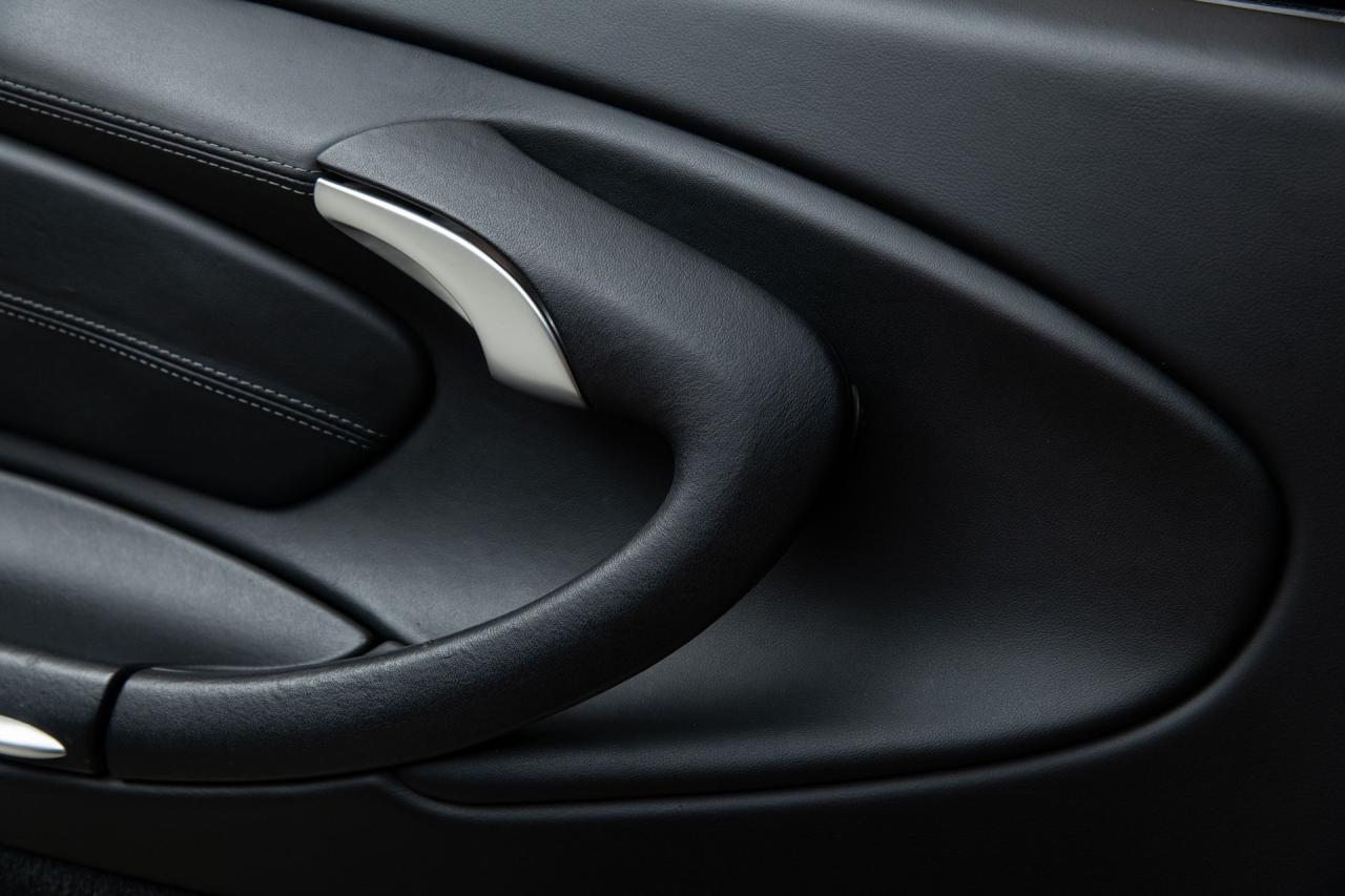 2001 Porsche 911 GT2