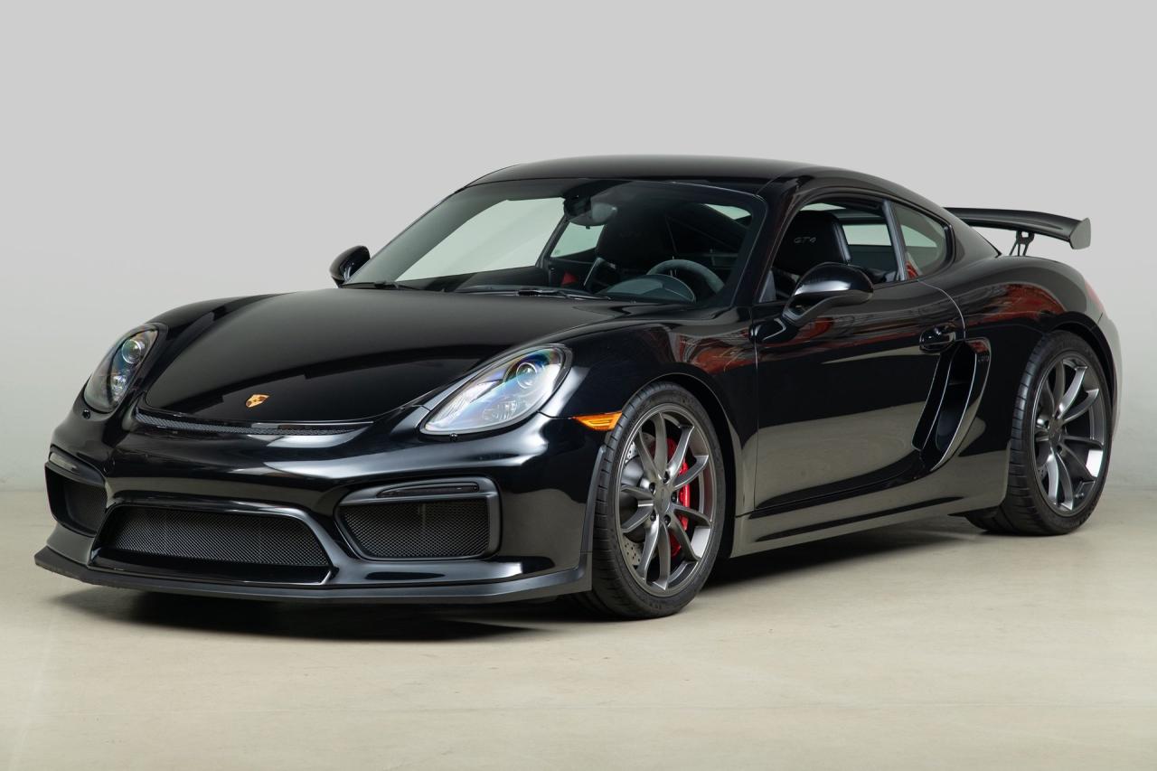 2016 Porsche Cayman GT4