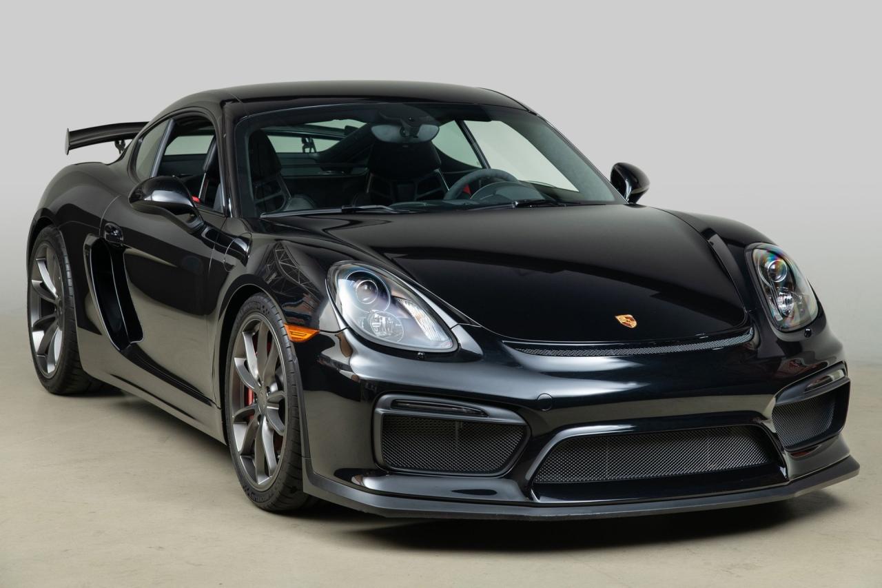2016 Porsche Cayman GT4
