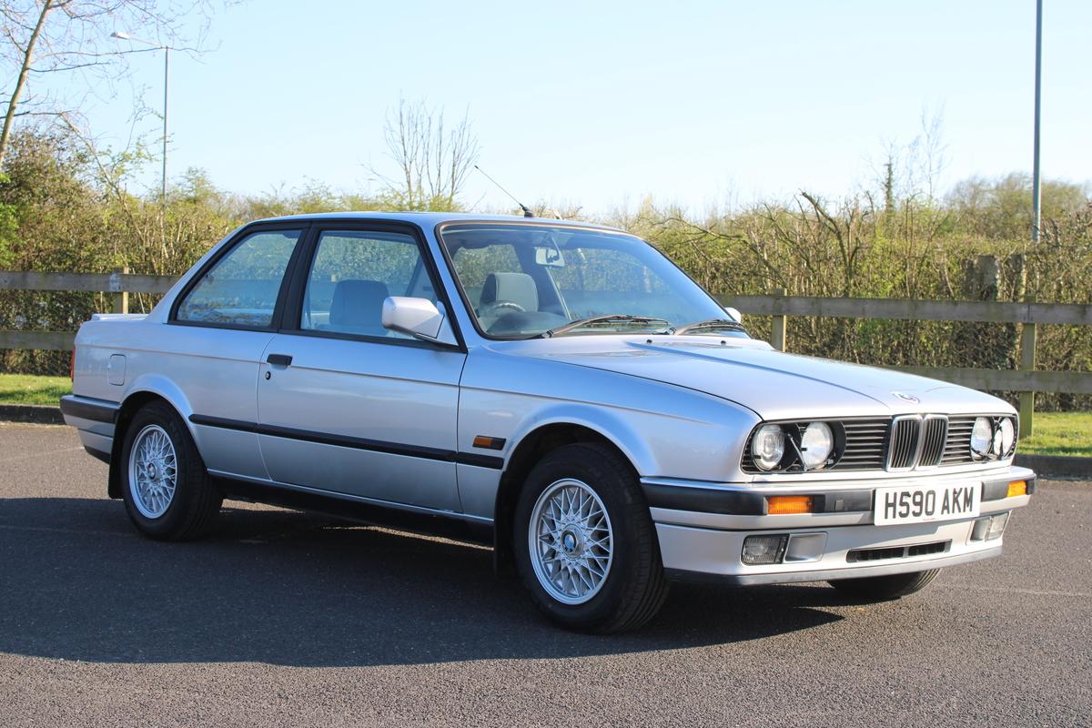 1990 BMW 325I SE AUTO