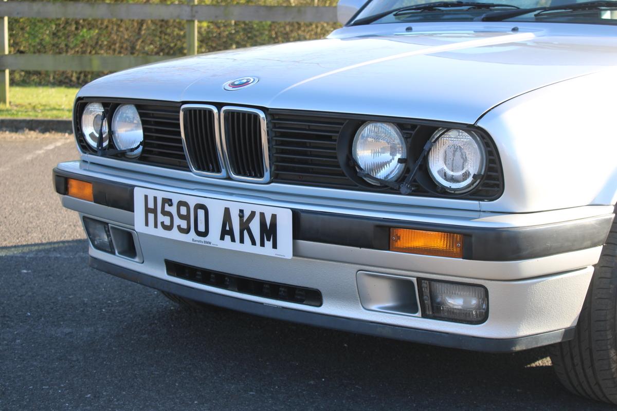 1990 BMW 325I SE AUTO