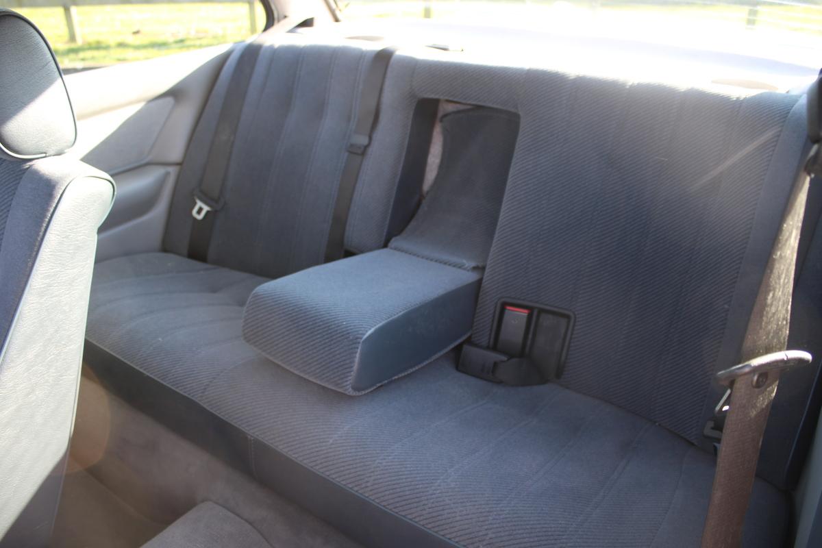 1990 BMW 325I SE AUTO