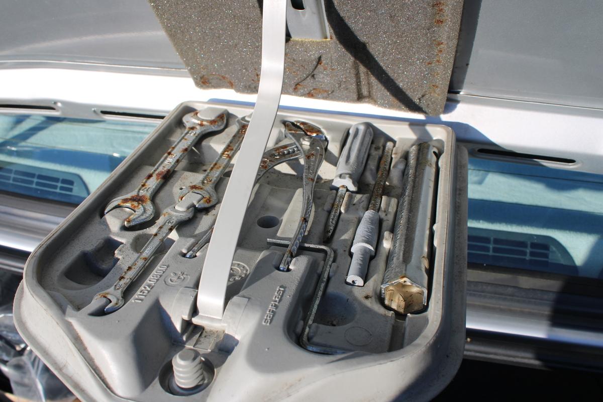 1990 BMW 325I SE AUTO