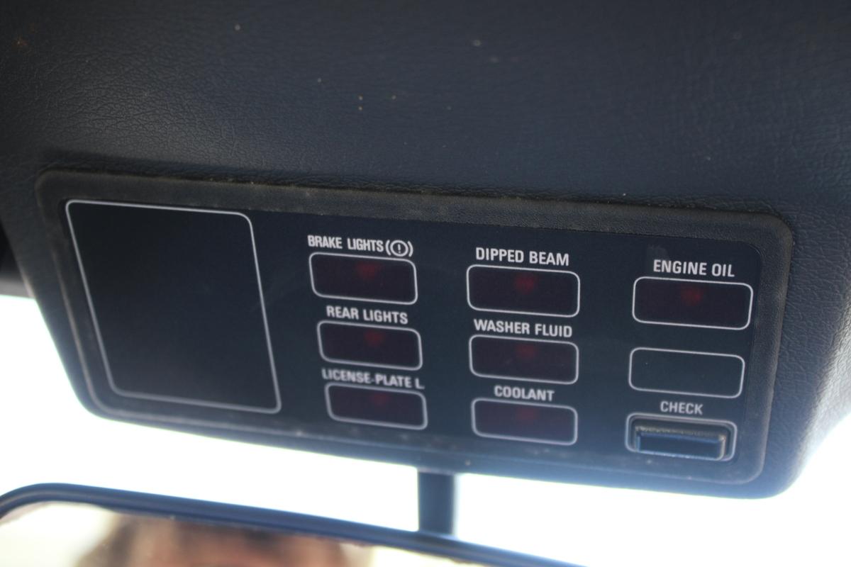 1990 BMW 325I SE AUTO