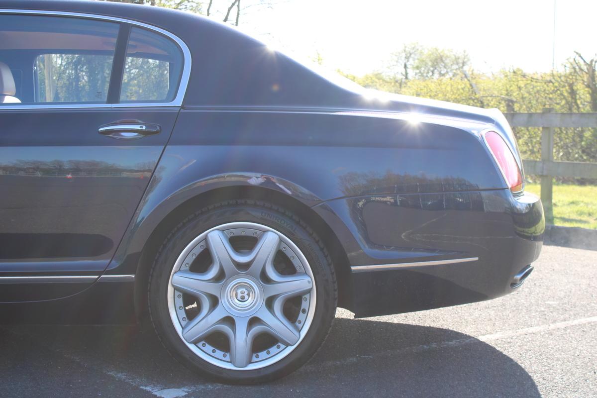 2006 Bentley CONTINENTAL FLYING SPUR A WIZ