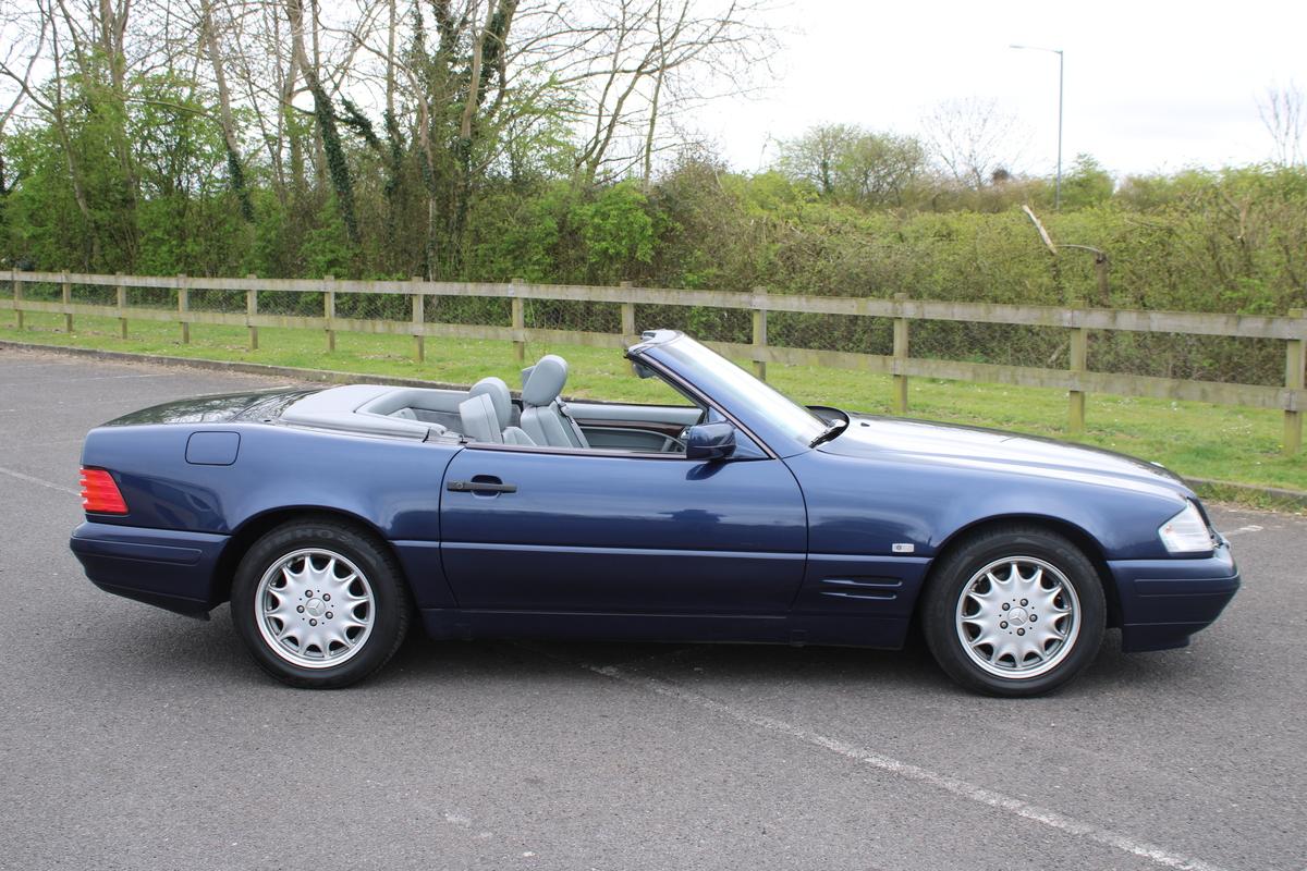 1996 Mercedes - Benz SL 320 AUTO