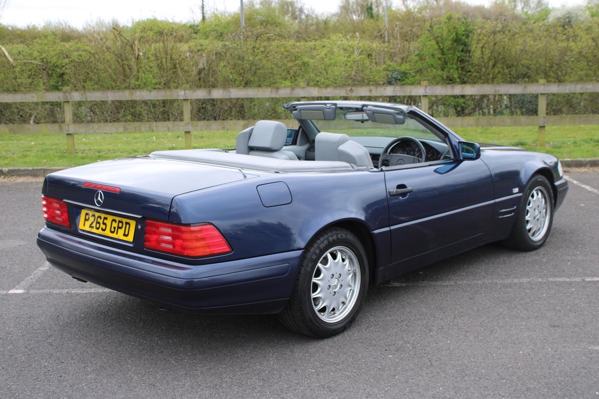 1996 Mercedes - Benz SL 320 AUTO