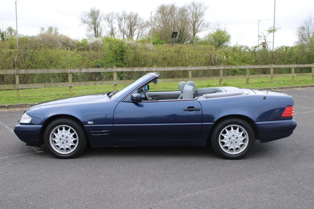 1996 Mercedes - Benz SL 320 AUTO