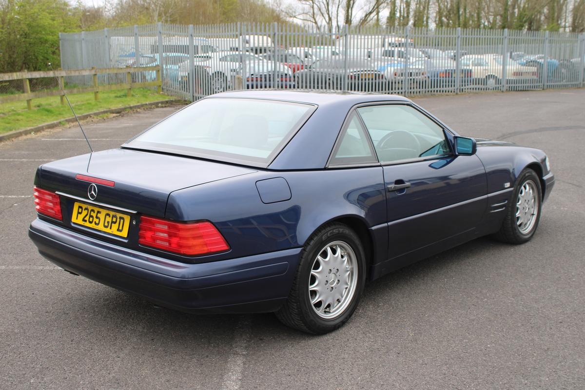 1996 Mercedes - Benz SL 320 AUTO