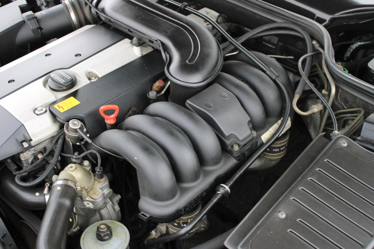 1996 Mercedes - Benz SL 320 AUTO