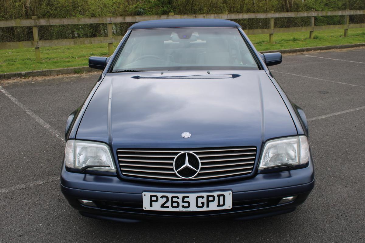 1996 Mercedes - Benz SL 320 AUTO