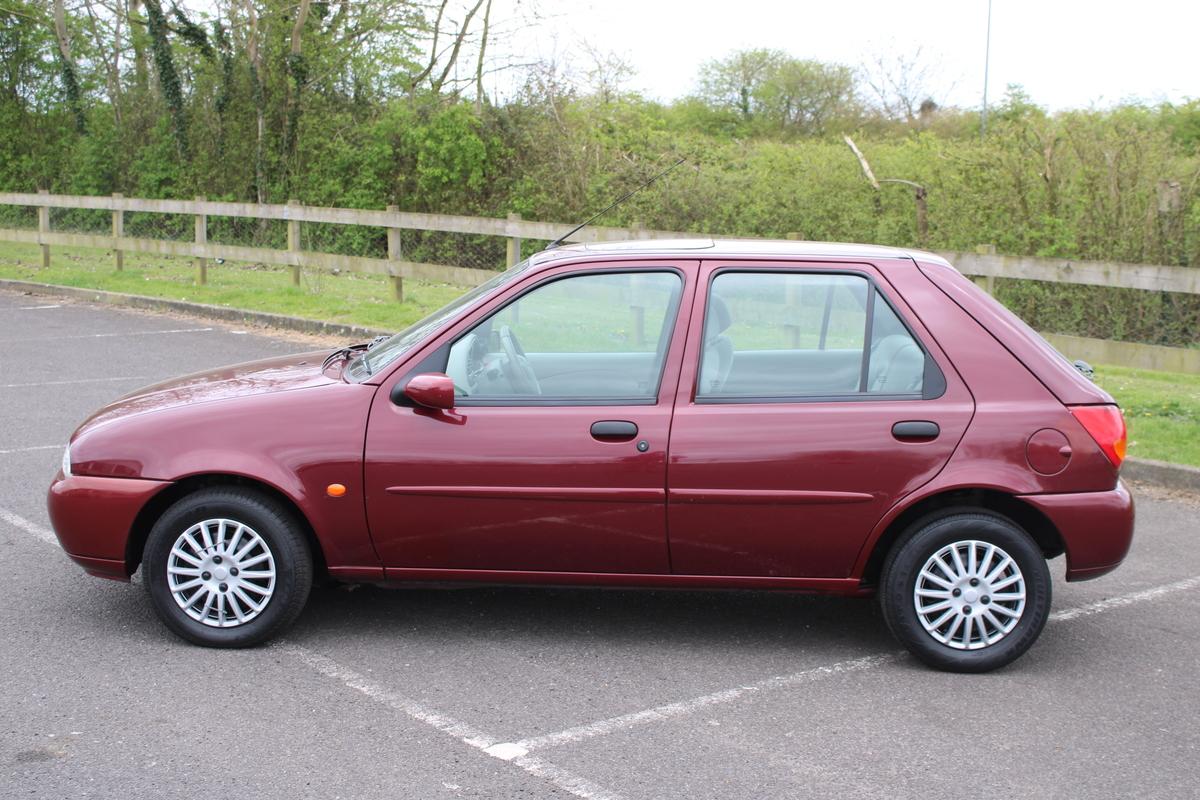 1998 Ford FIESTA GHIA 16V 1.25 AUTO