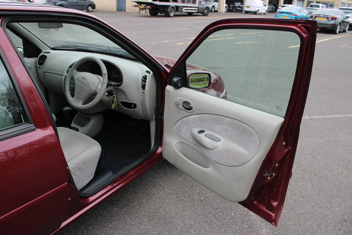 1998 Ford FIESTA GHIA 16V 1.25 AUTO