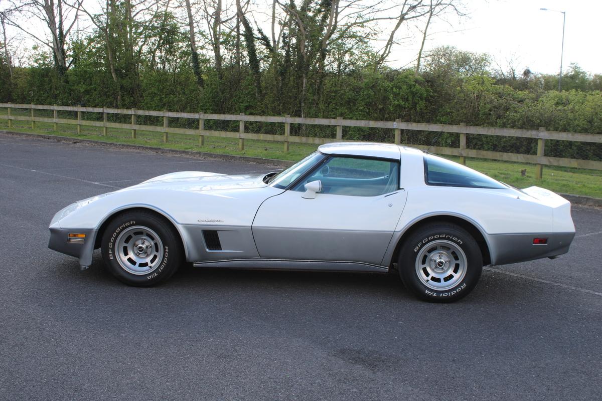 1982 Chevrolet GMC CORVETTE