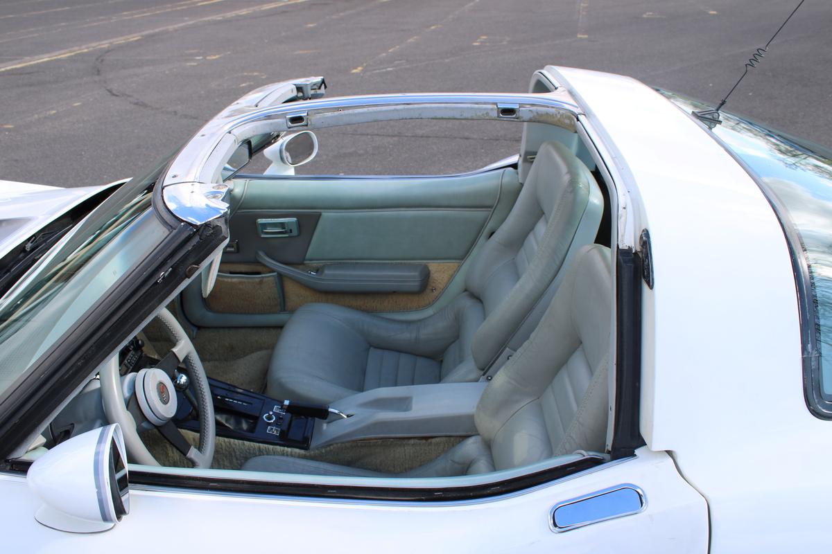 1982 Chevrolet GMC CORVETTE