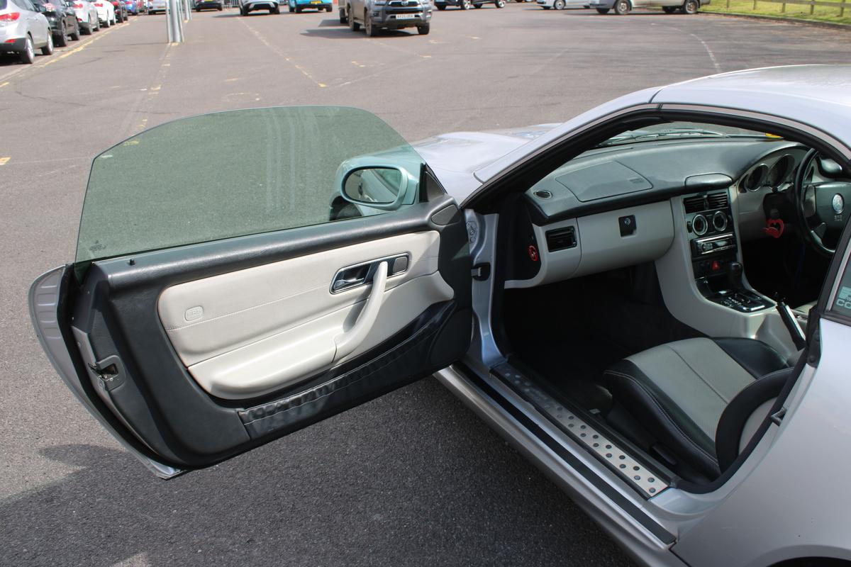 1998 Mercedes - Benz SLK 230 Kompressor Auto