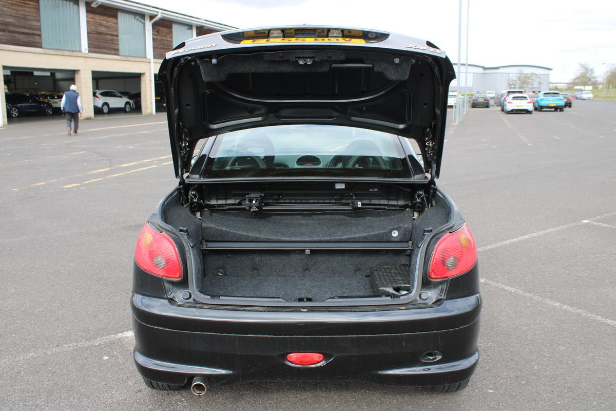 2005 Peugeot 206 CC ZEST