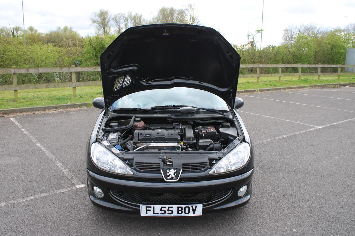 2005 Peugeot 206 CC ZEST