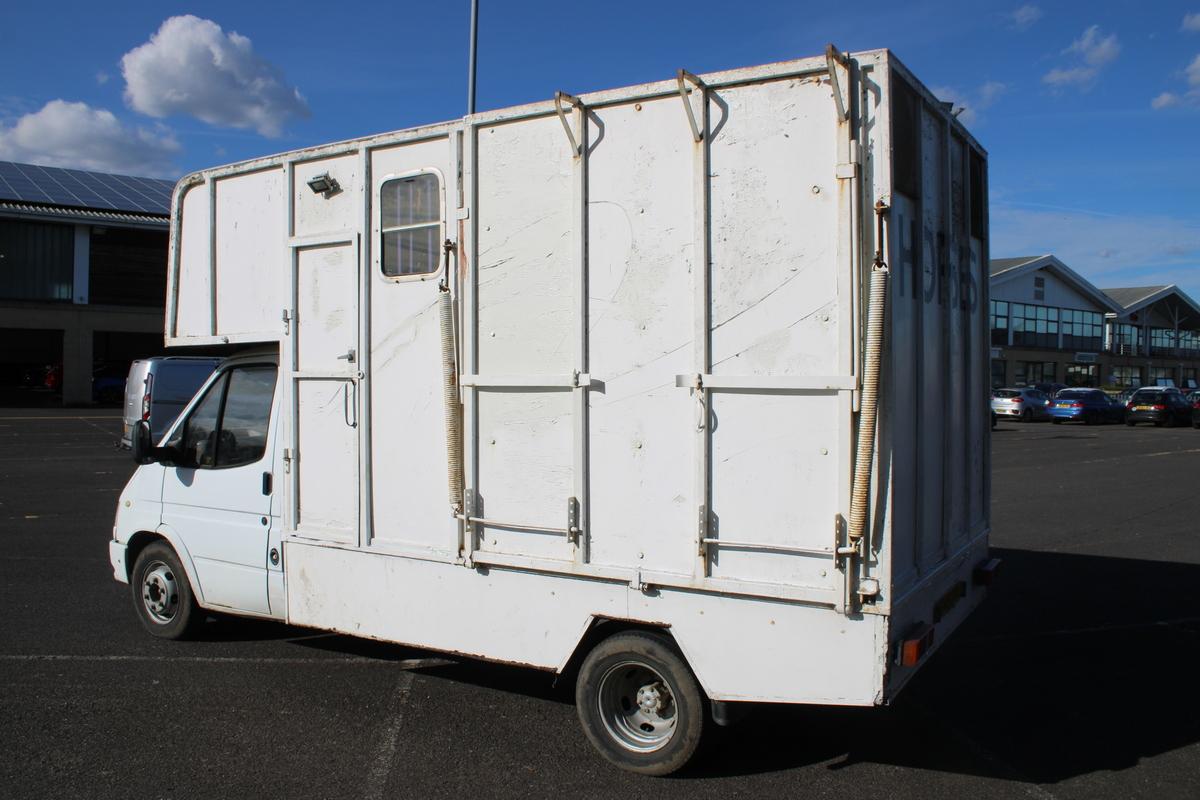 1998 Ford TRANSIT 190 LWB HORSEBOX