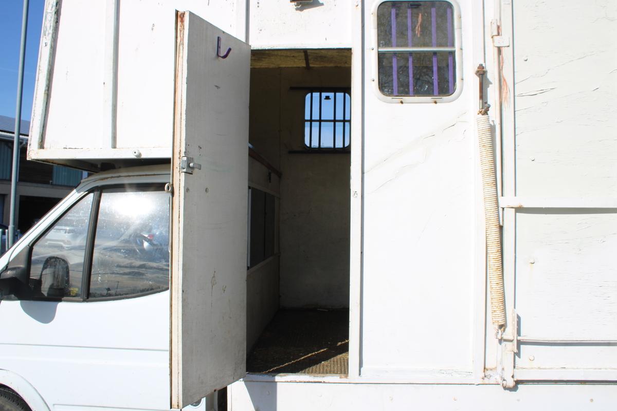 1998 Ford TRANSIT 190 LWB HORSEBOX