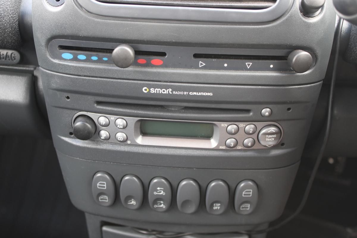 2004 SMART ROADSTER 80 AUTO