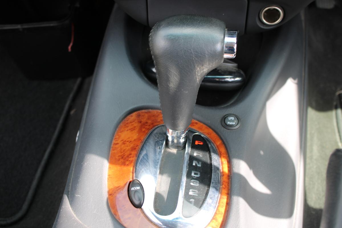 2004 Ford DORCHESTER LIMOUSINE AUTO