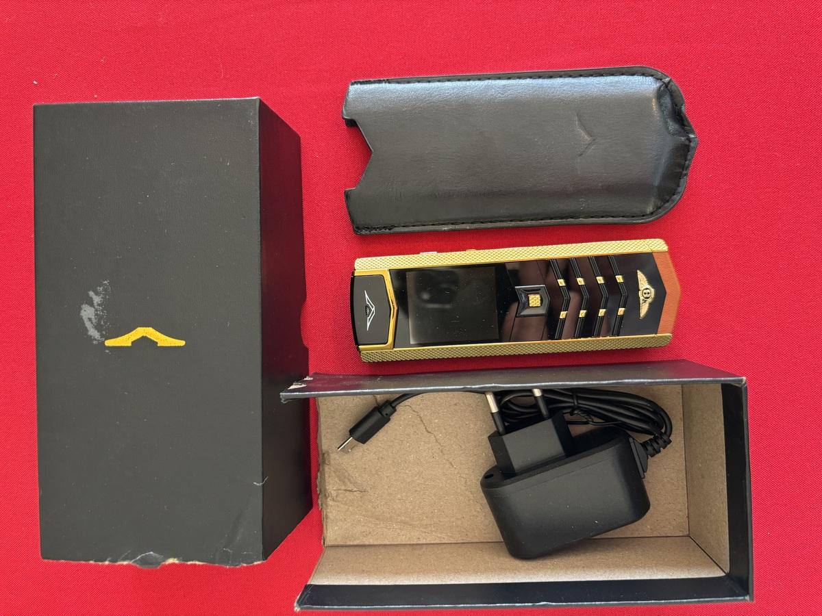 Bentley VERTU - PHONE