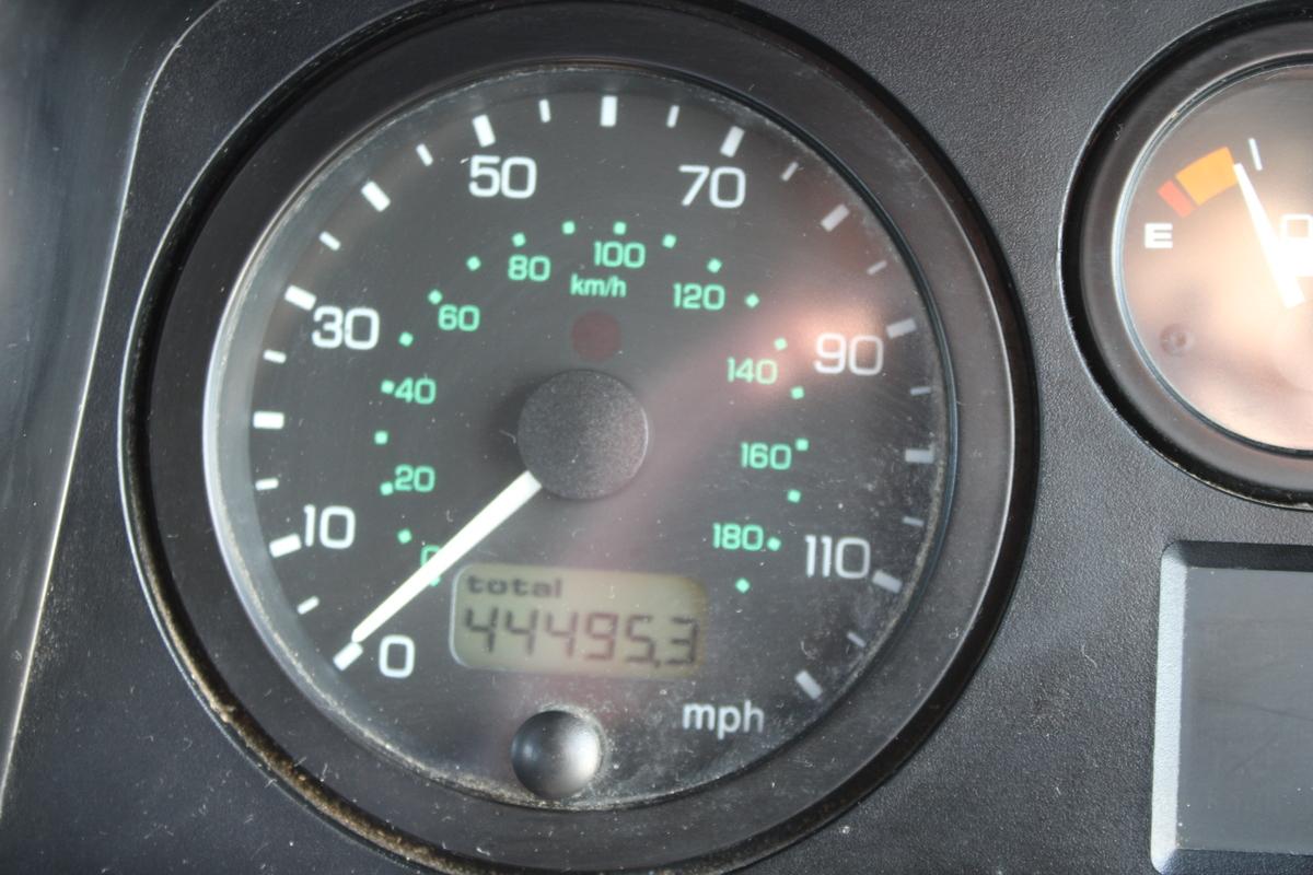 2004 Land Rover DEFENDER 110 TD5 XS