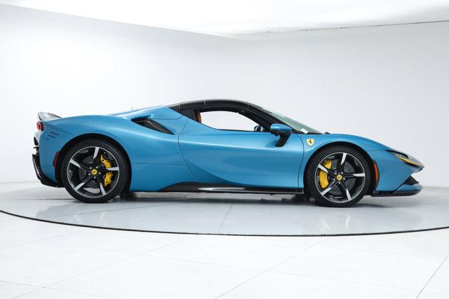 2024 Ferrari SF90 SPIDER