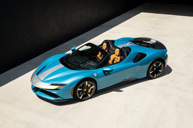 2024 Ferrari SF90 SPIDER